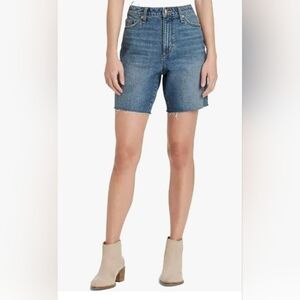 Universal Thread Women's Super-High Rise Bermuda Vintage Jean Shorts -